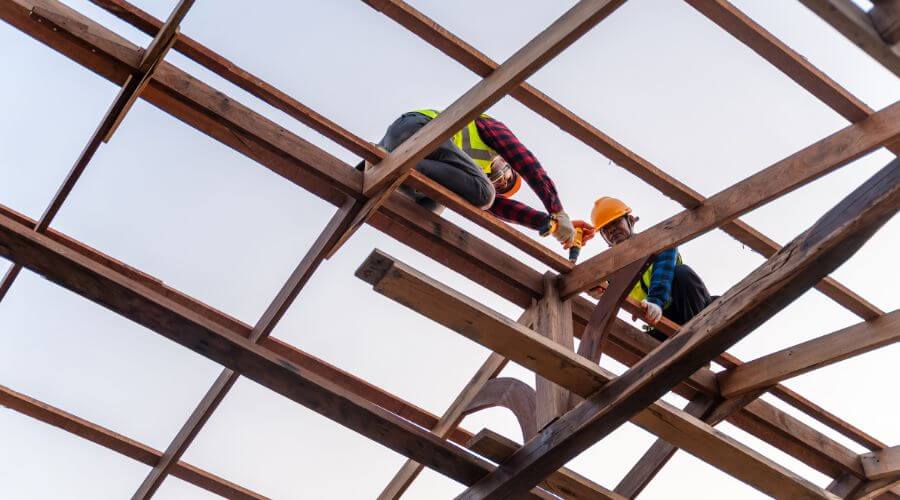 Professional residential roofers in Ridgway, IL